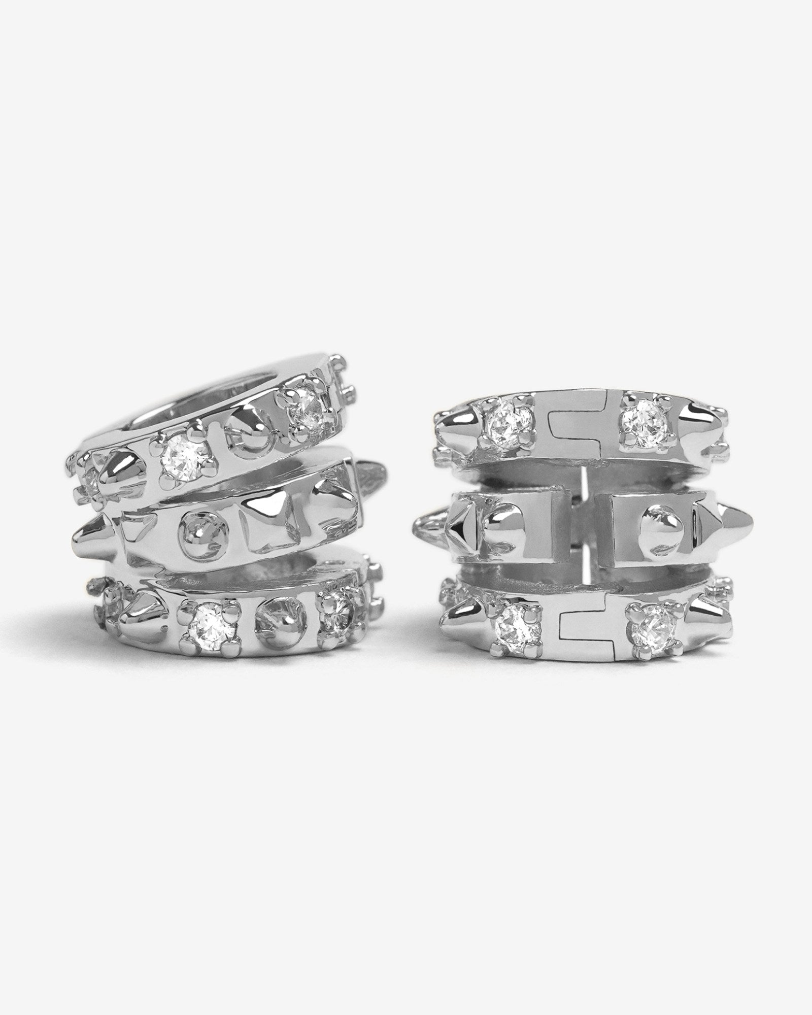 Demonia Spectra Lobe Cuffs 🖤
