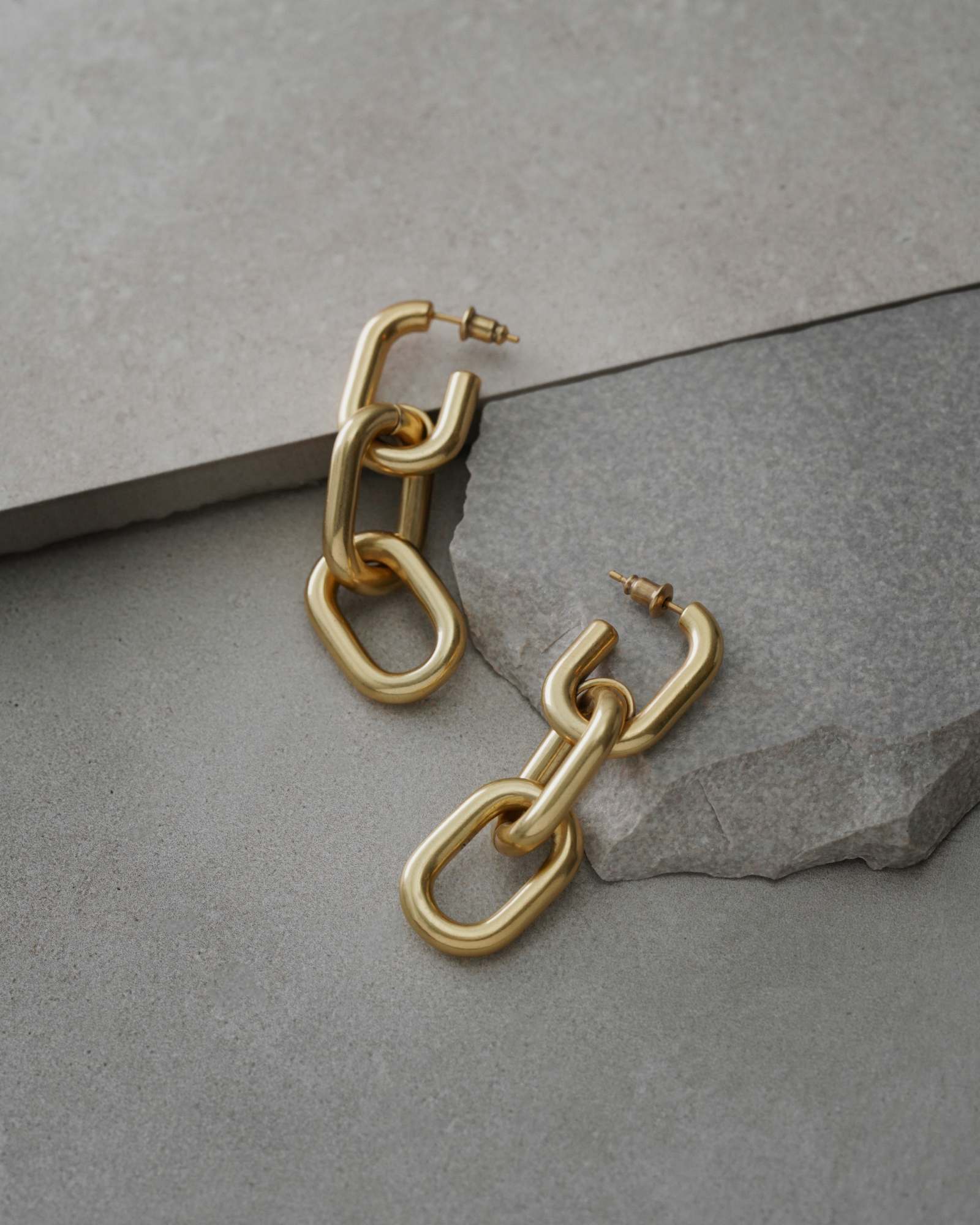 Demonia Galen Chain Earrings 🖤
