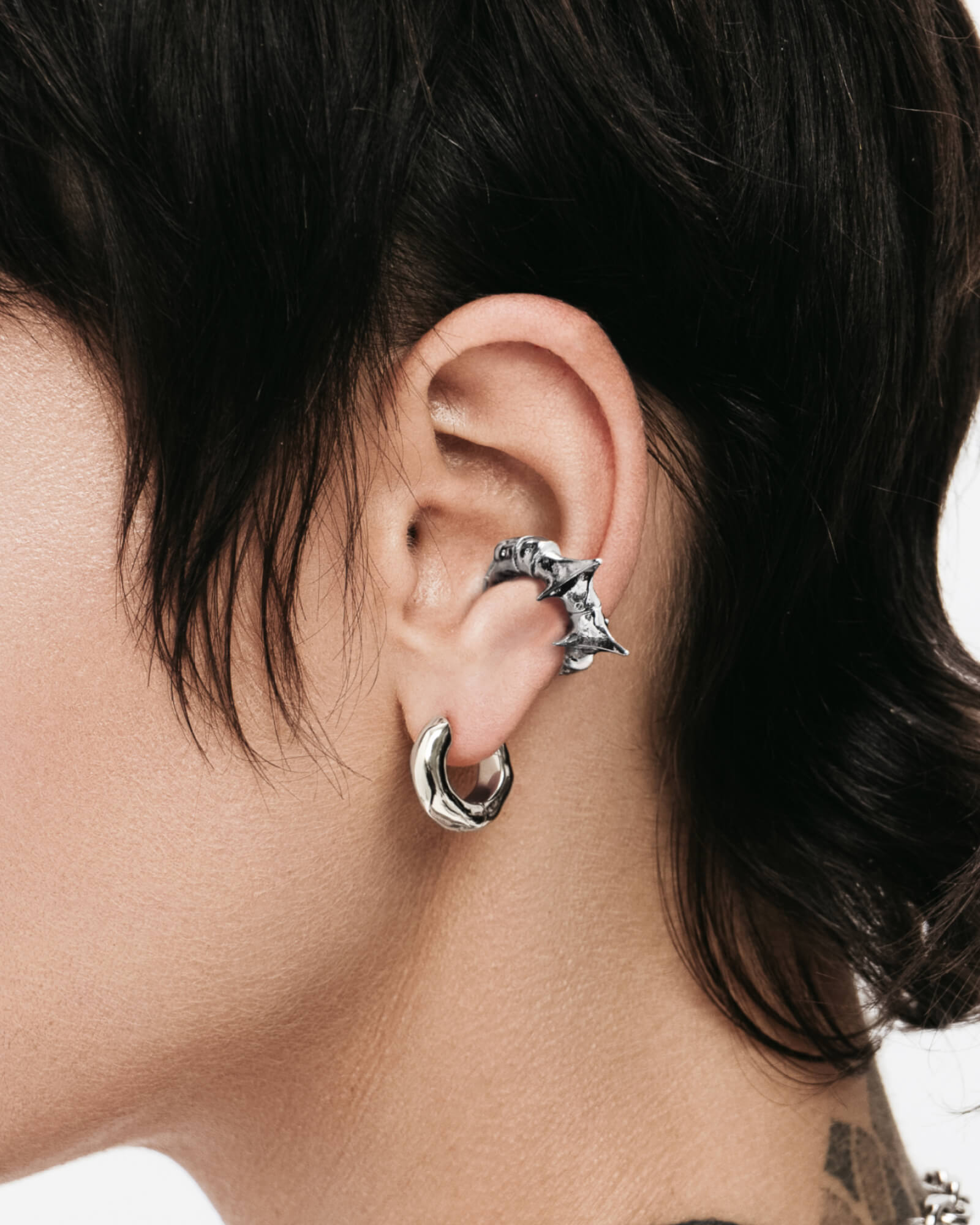Demonia Vortex Ear Cuff 🖤