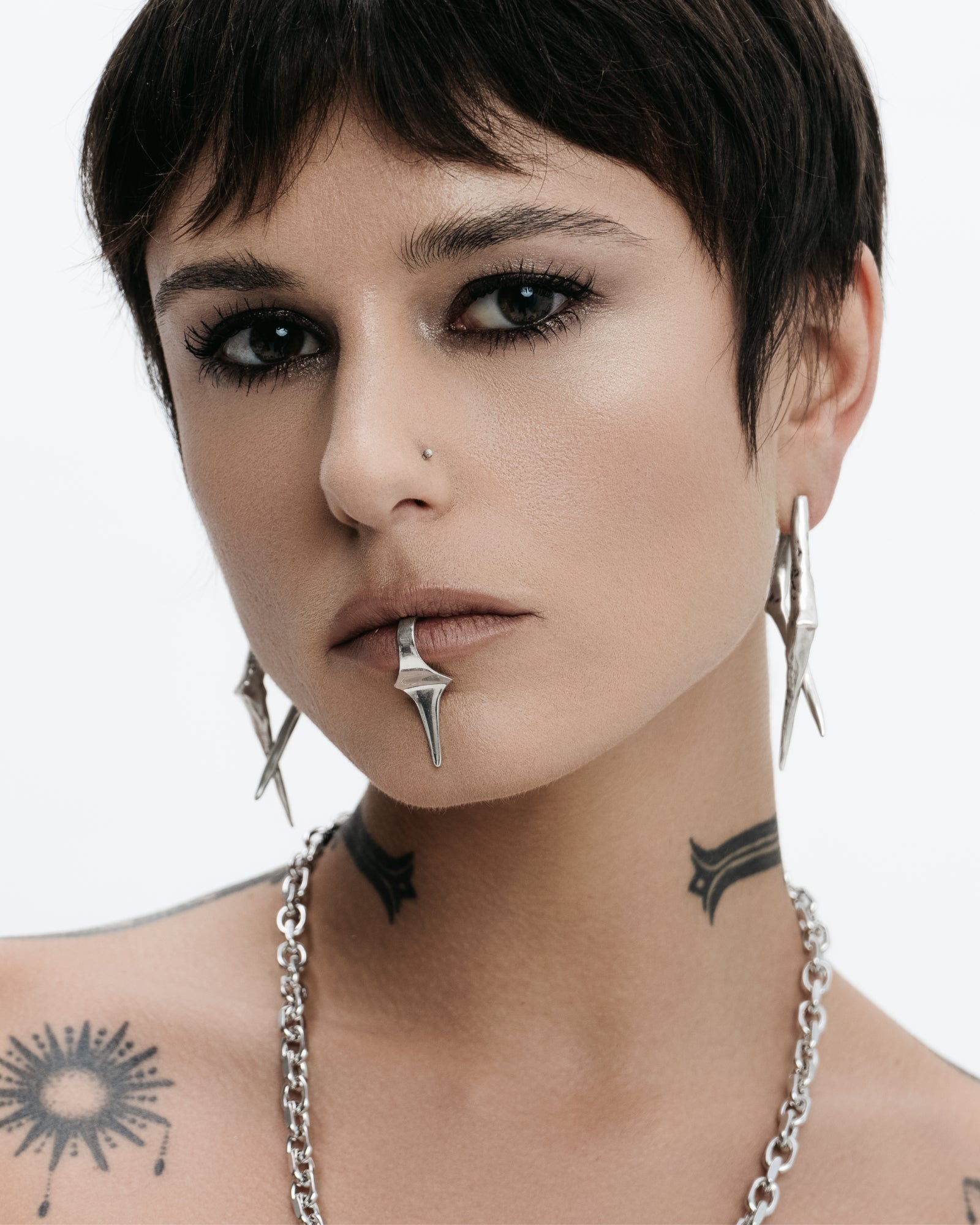 Demonia Seventh Earrings 🖤