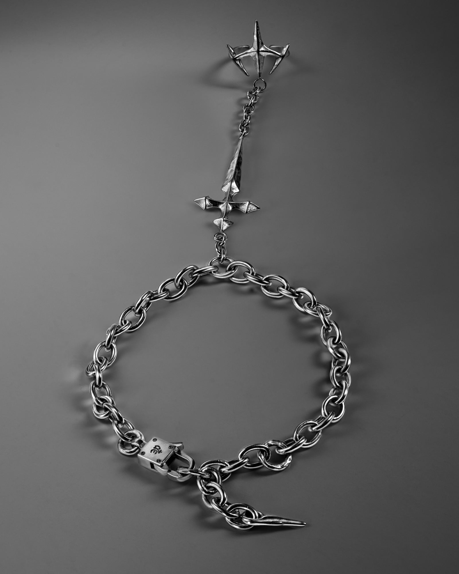 Demonia ORIGINAL SIN Hand Chain 🖤