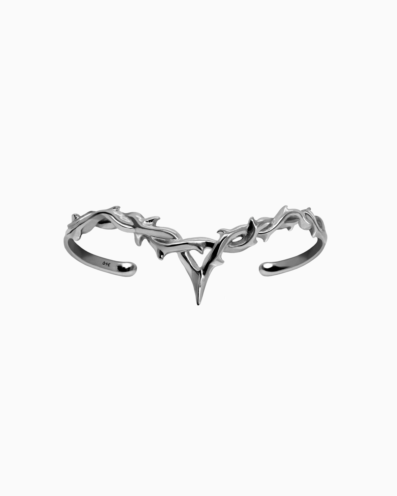 Demonia Elysian Arm Cuff 🖤