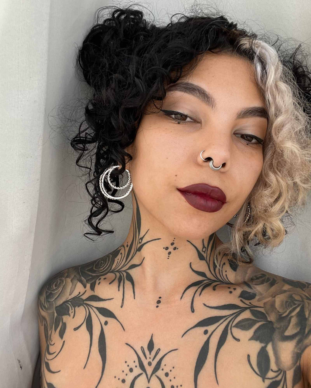 Demonia Essa Hoop Hangers 🖤