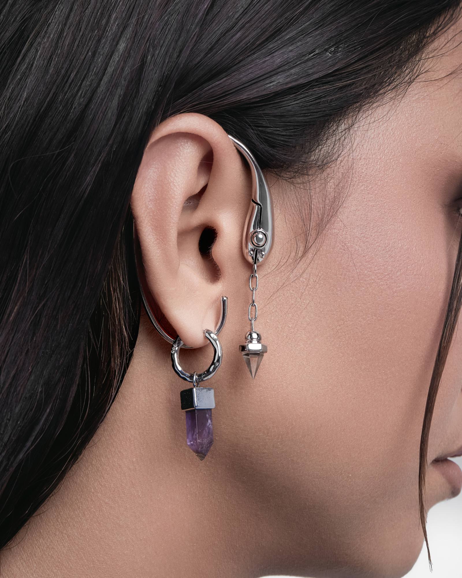 Demonia Synesthesia Ear Cuff 🖤