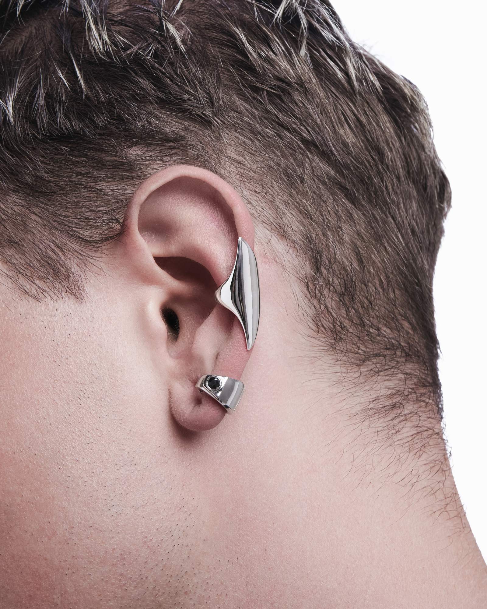 Demonia Light Ark Ear Cuff 🖤