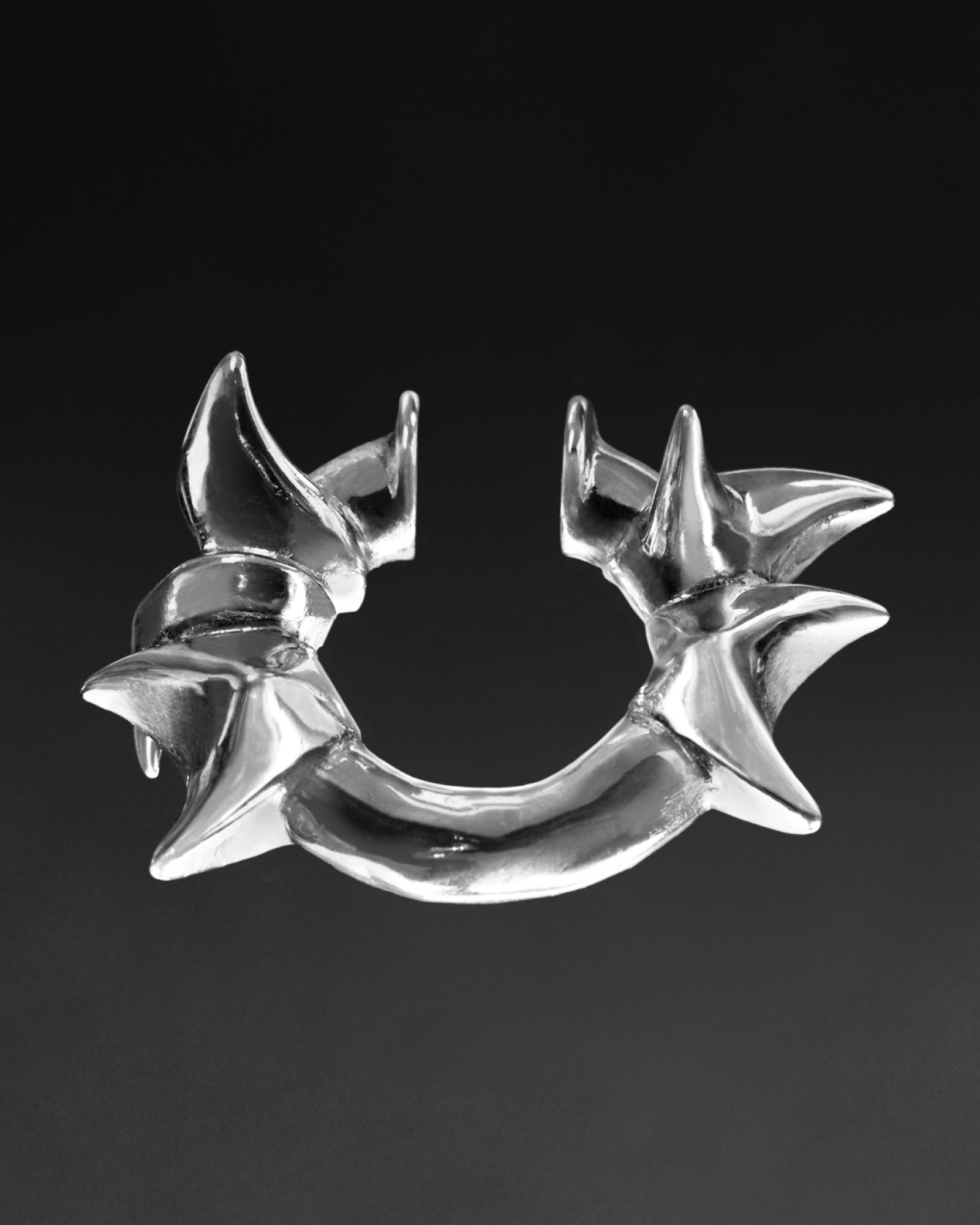 Demonia FORSAKEN Ear Cuff 🖤