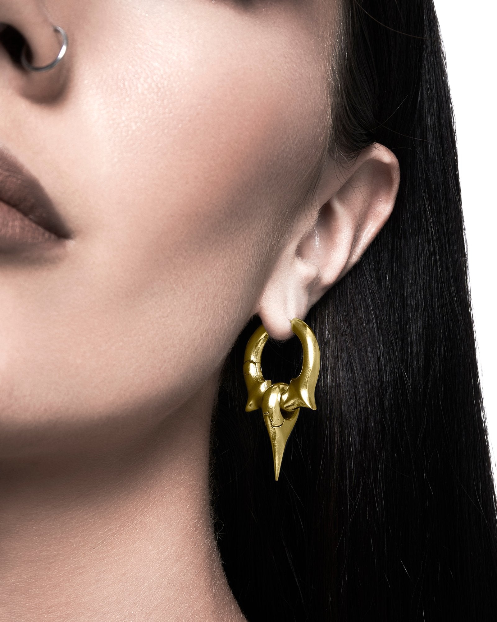 Demonia Arcane Earrings 🖤
