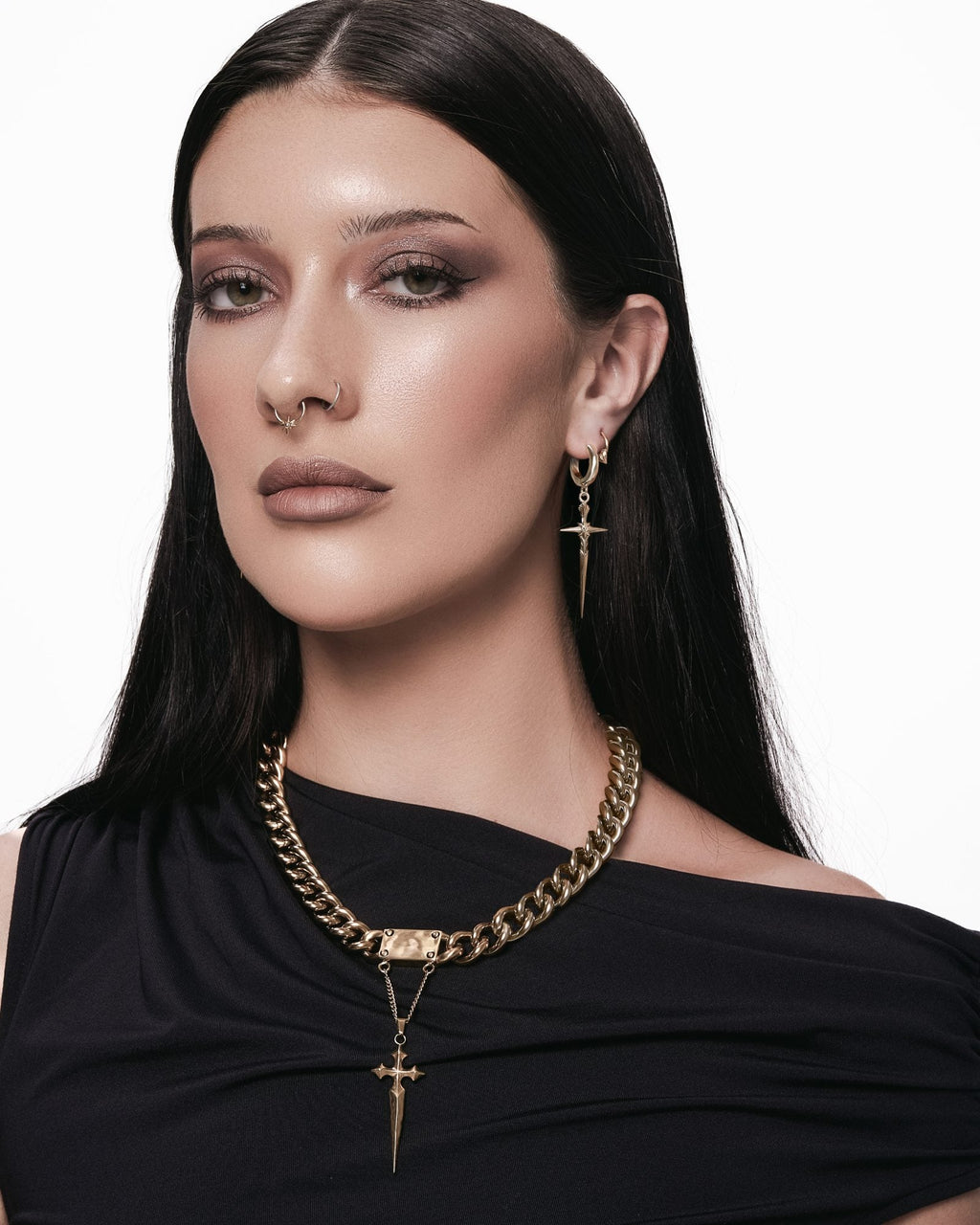 Demonia Ecledia Earrings 🖤