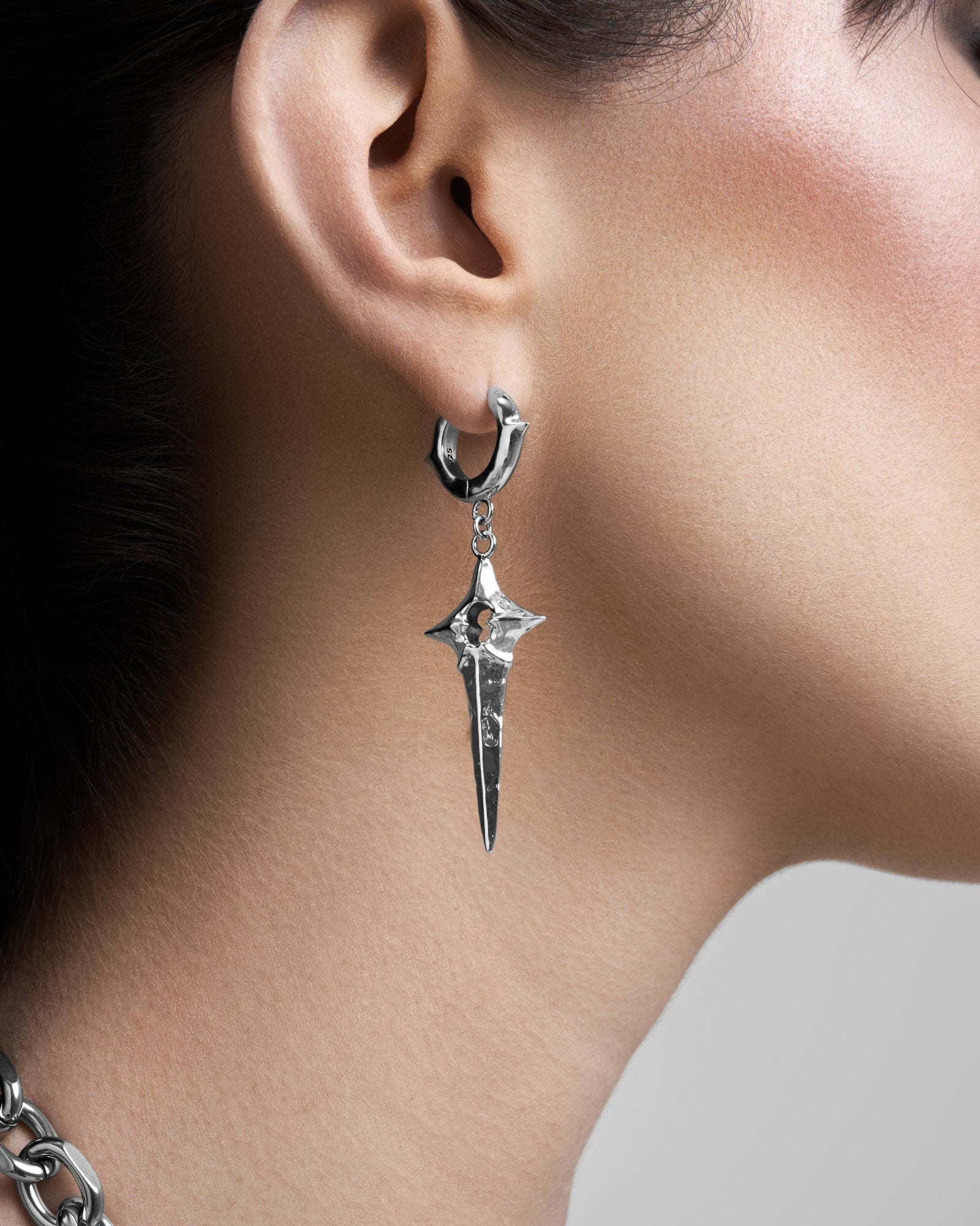 Demonia Arcana Earrings 🖤