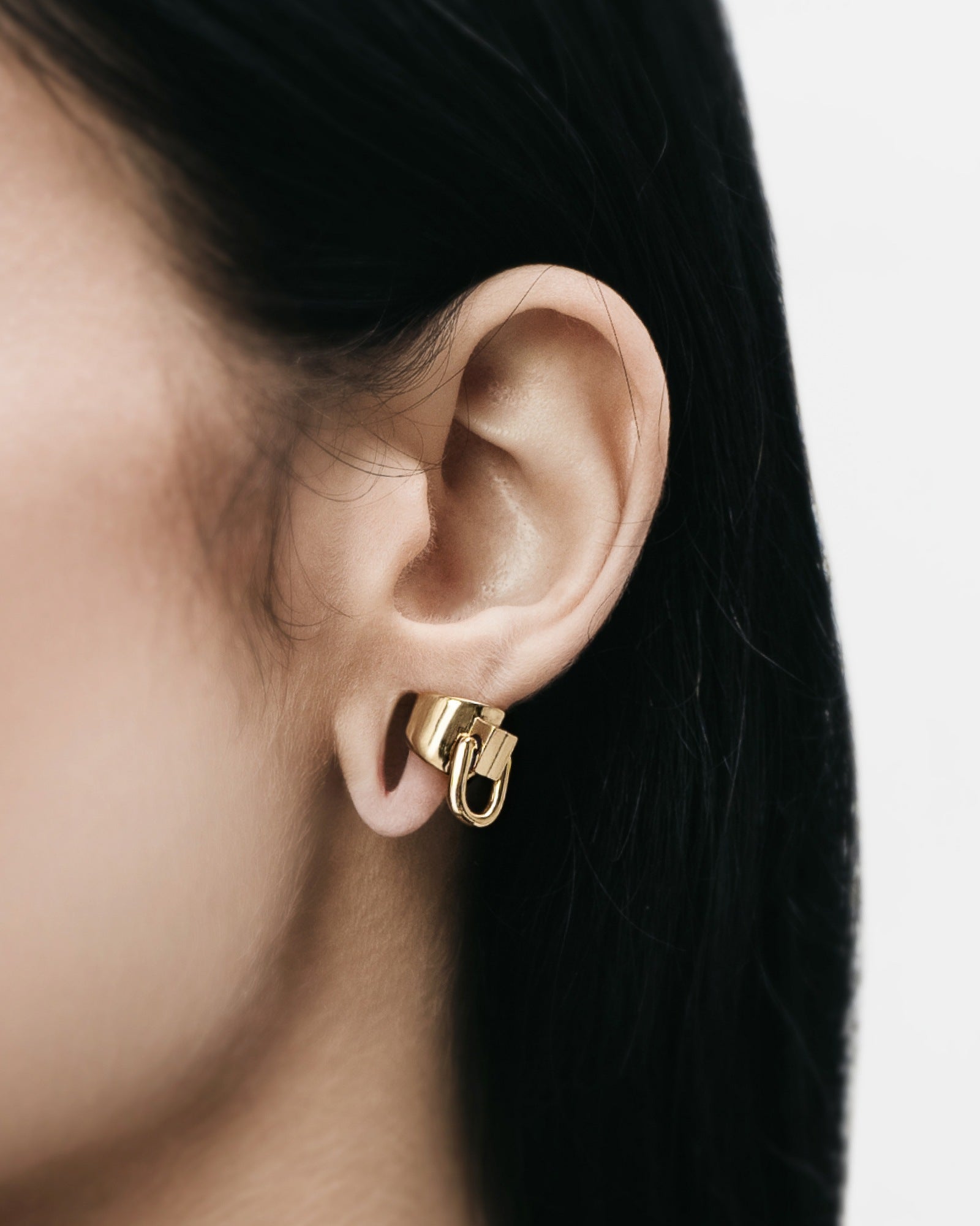 Demonia Qode Lobe Cuffs™ 🖤