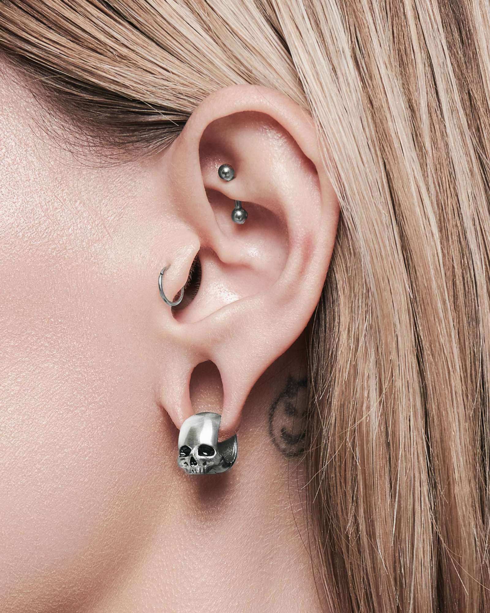 Demonia Cranium Lobe Cuffs™ 🖤