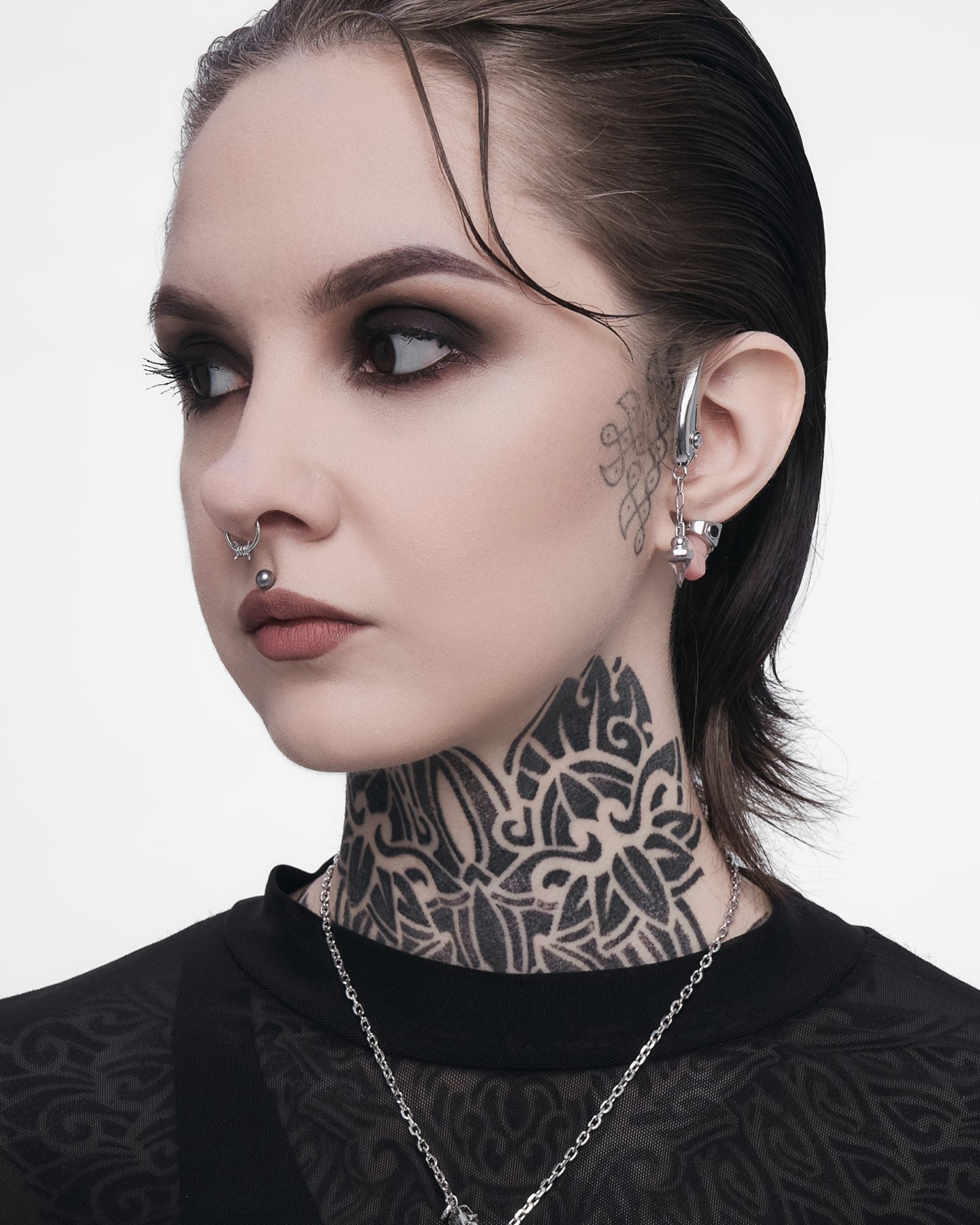 Demonia Paradigm Lobe Cuffs™ 🖤