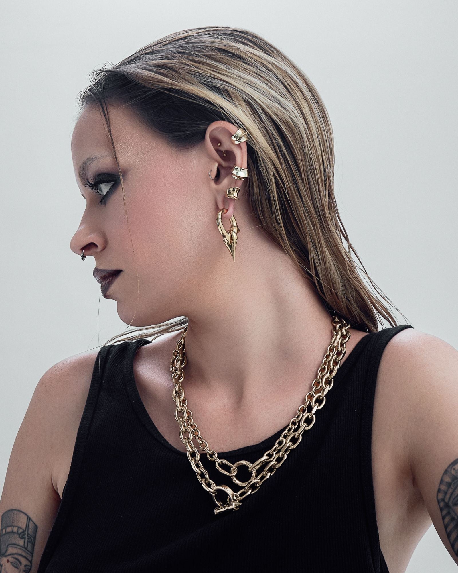 Demonia Ark Lobe Cuffs™ 🖤