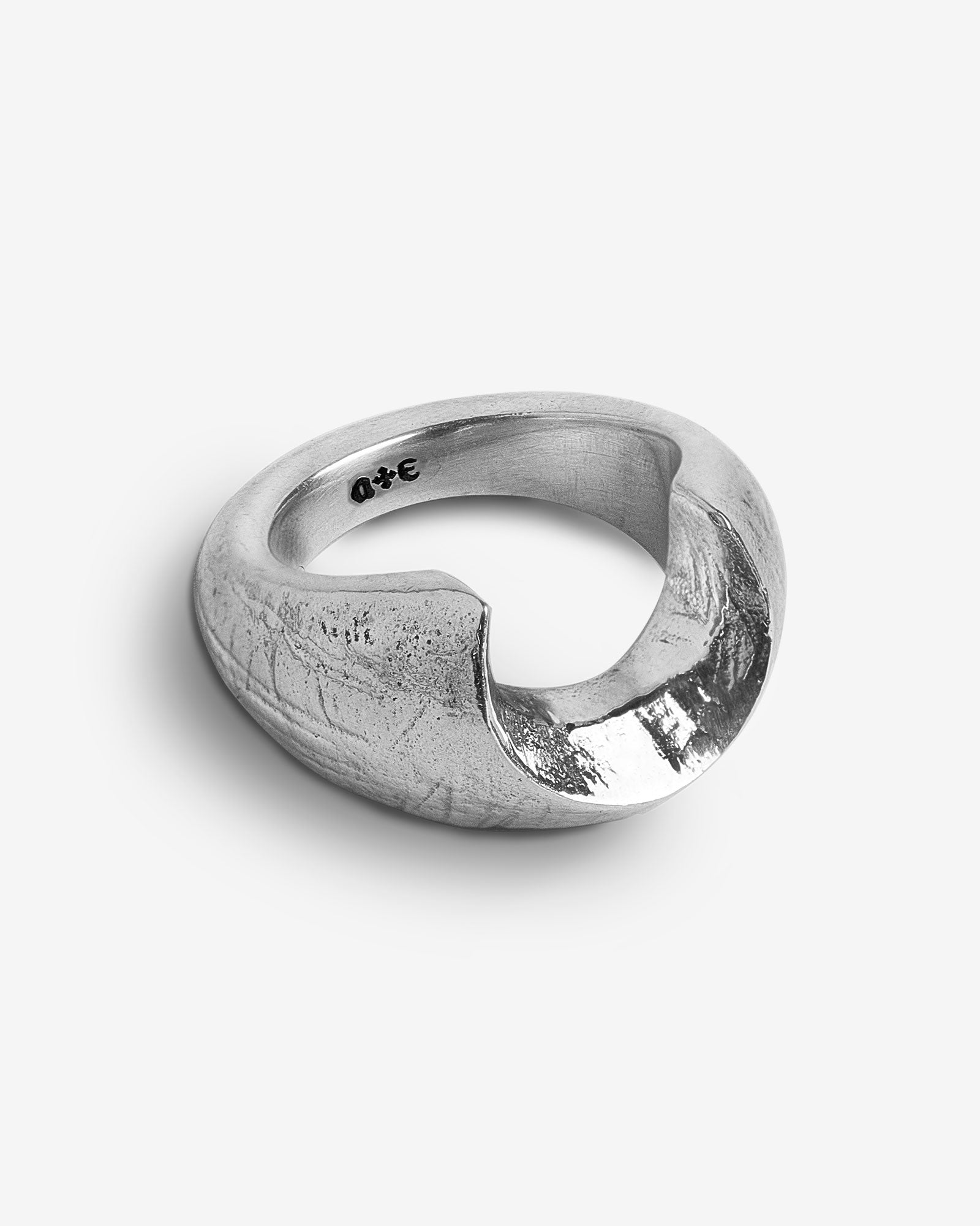 Demonia Equinox Ring 🖤