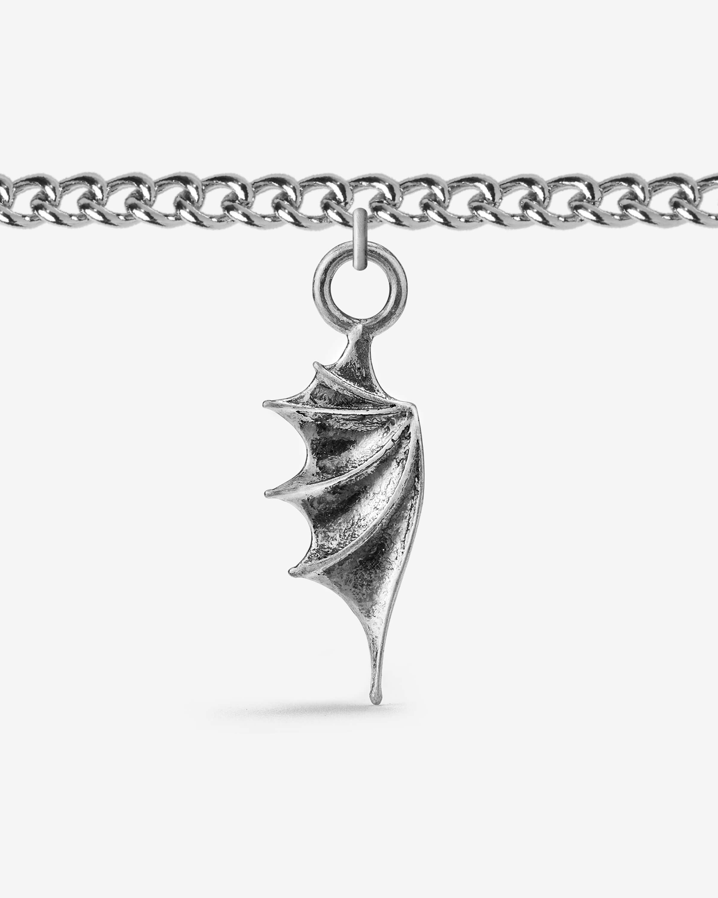 Demonia Ambrose Charm 🖤