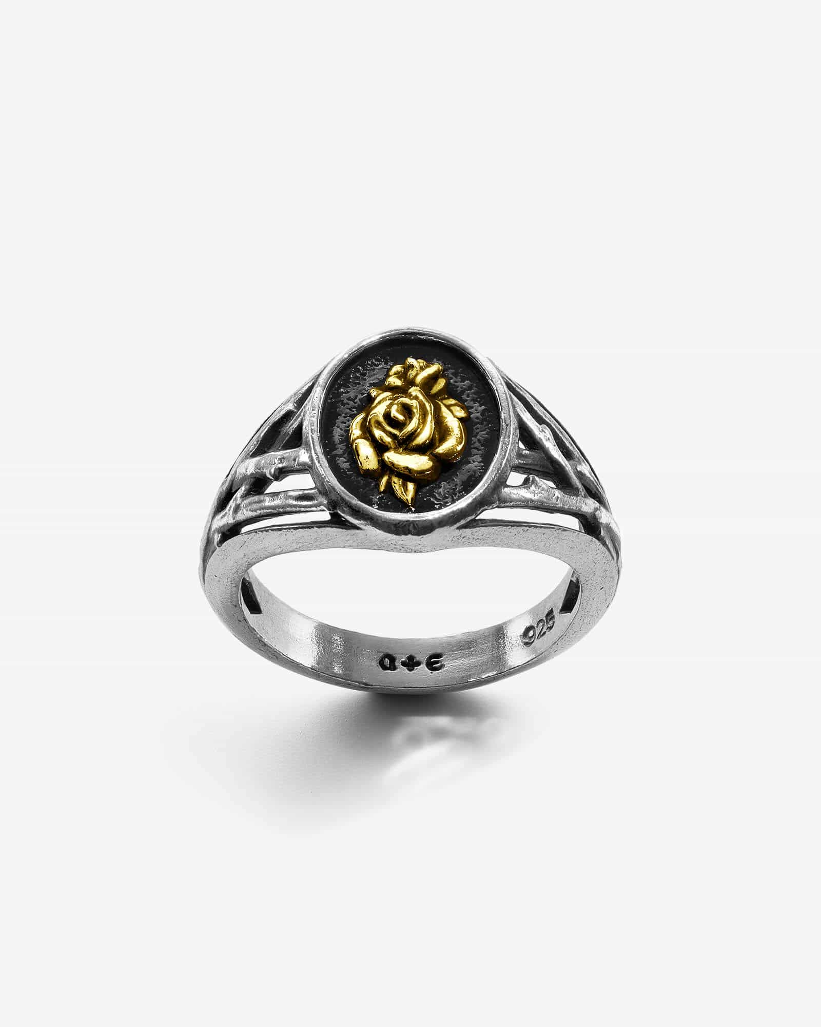 Demonia The Saint Ring 🖤