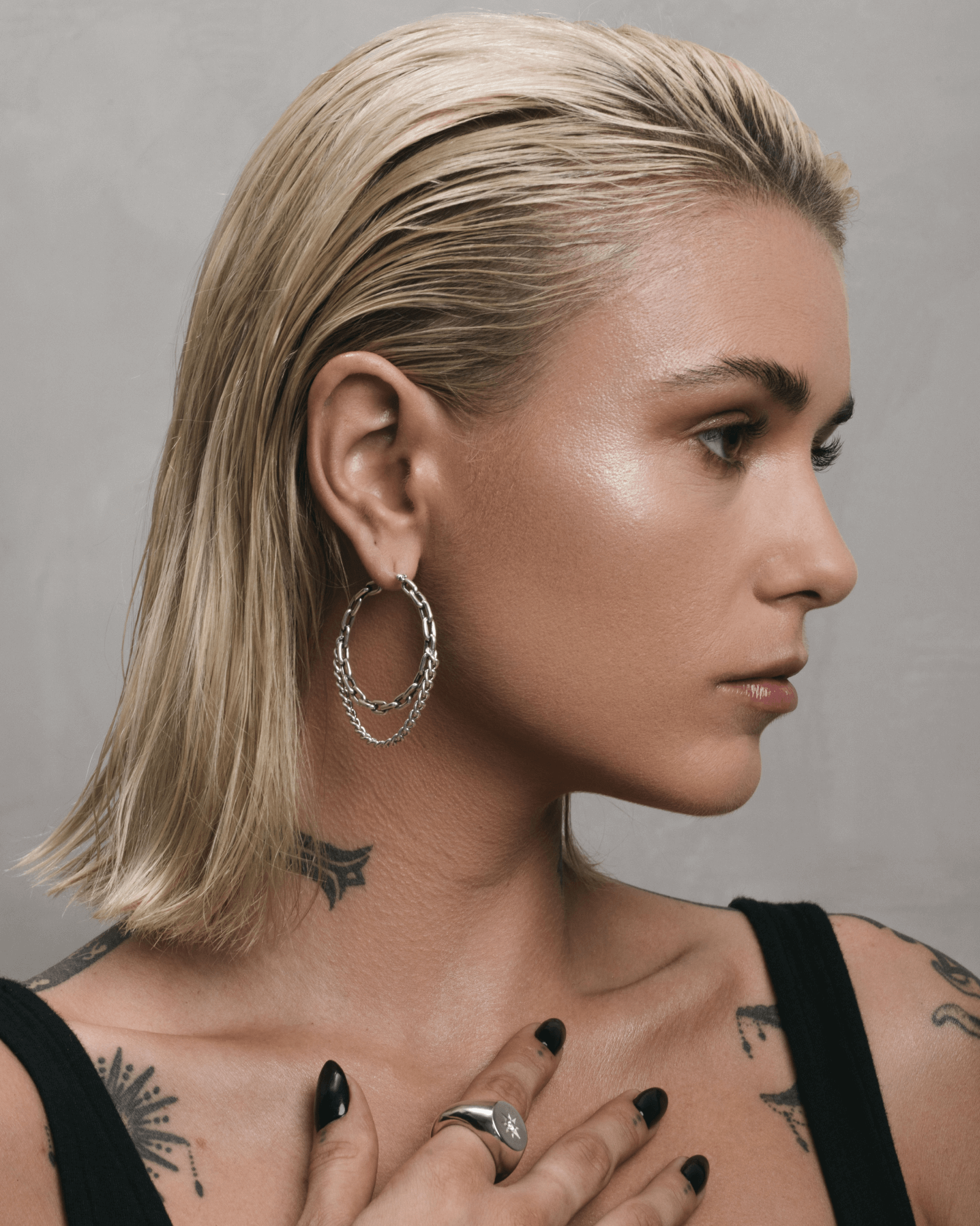 Demonia Lynx Chain Earrings 🖤