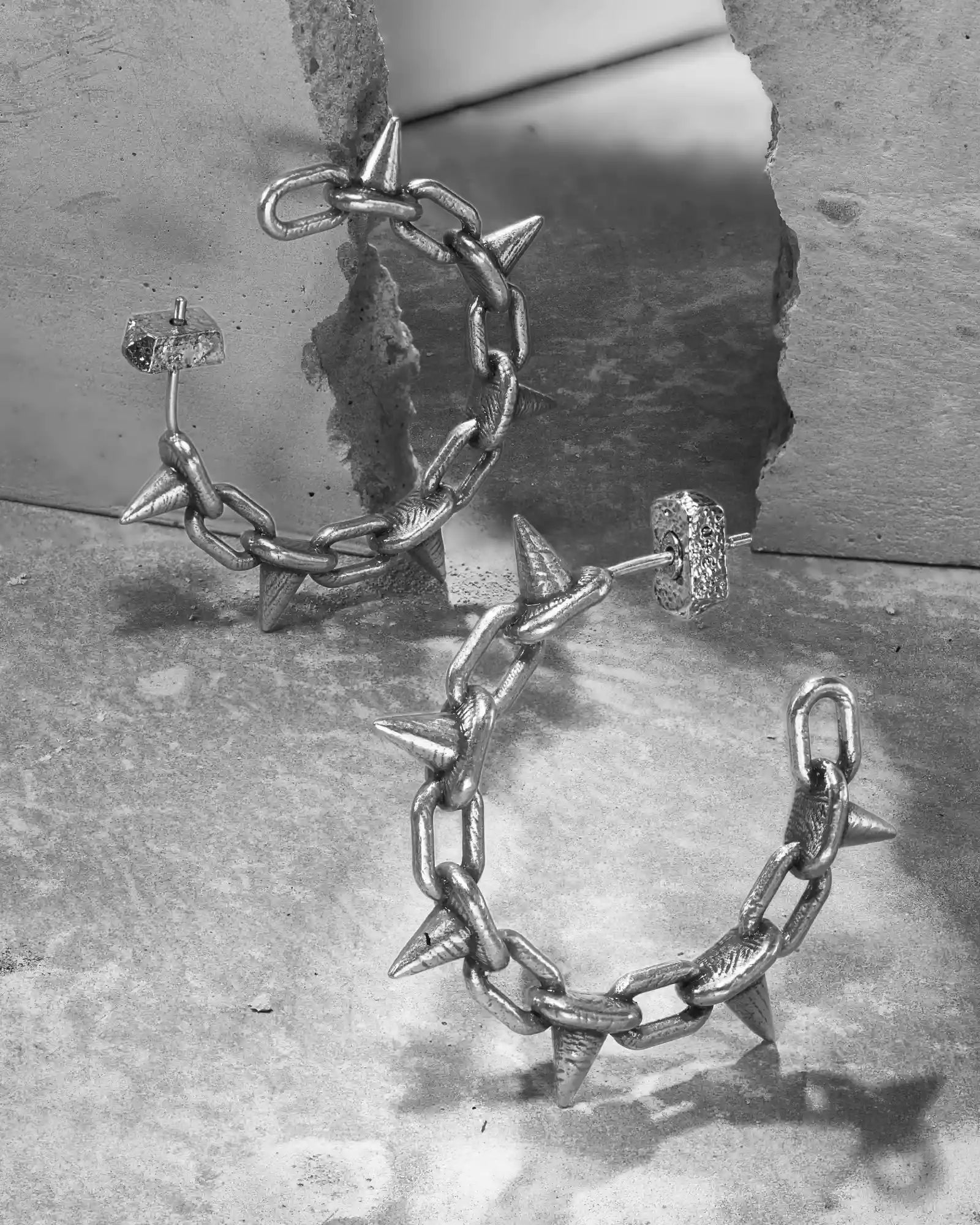 Demonia Deviant Earrings 🖤