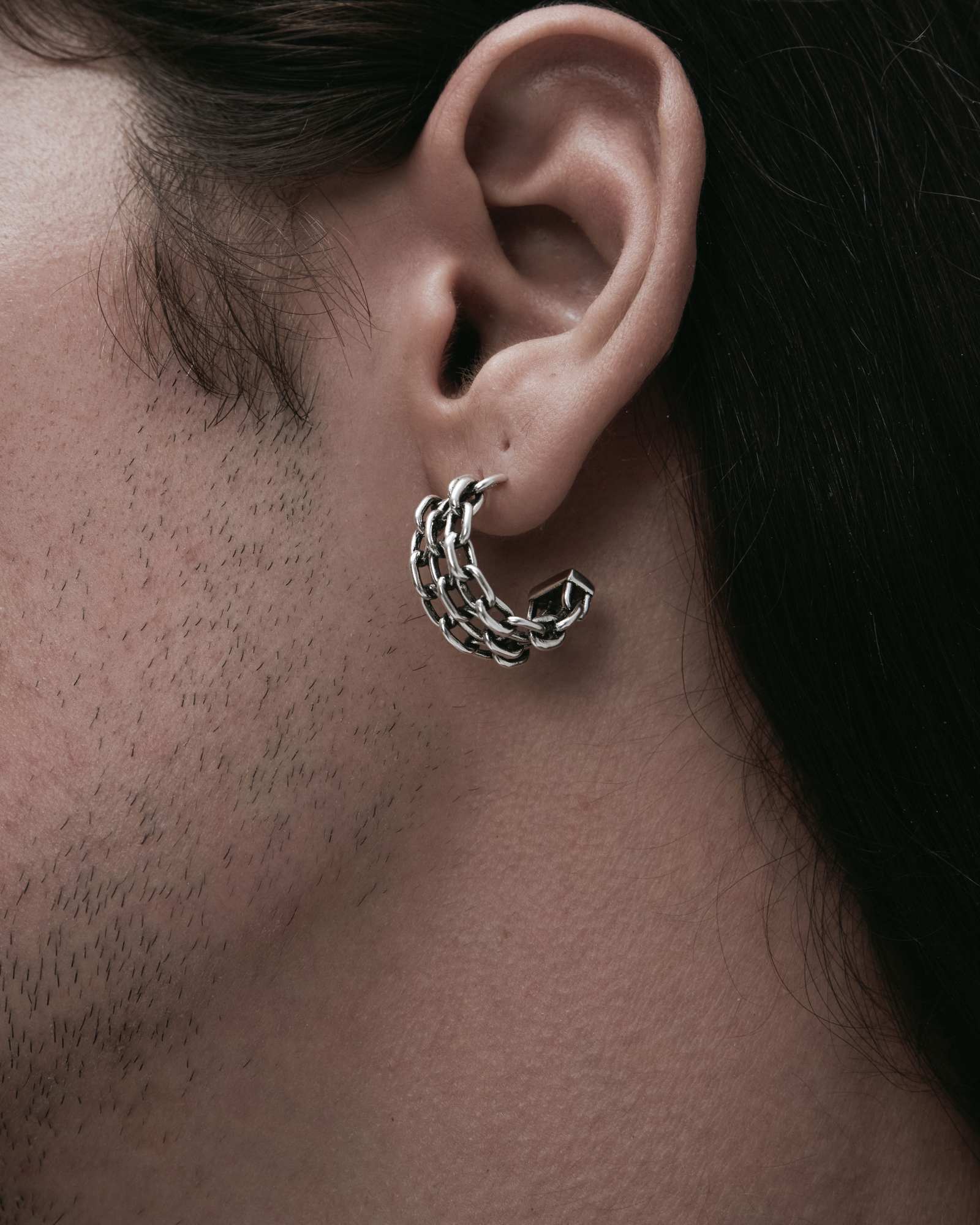 Demonia Seize Chain Earrings 🖤