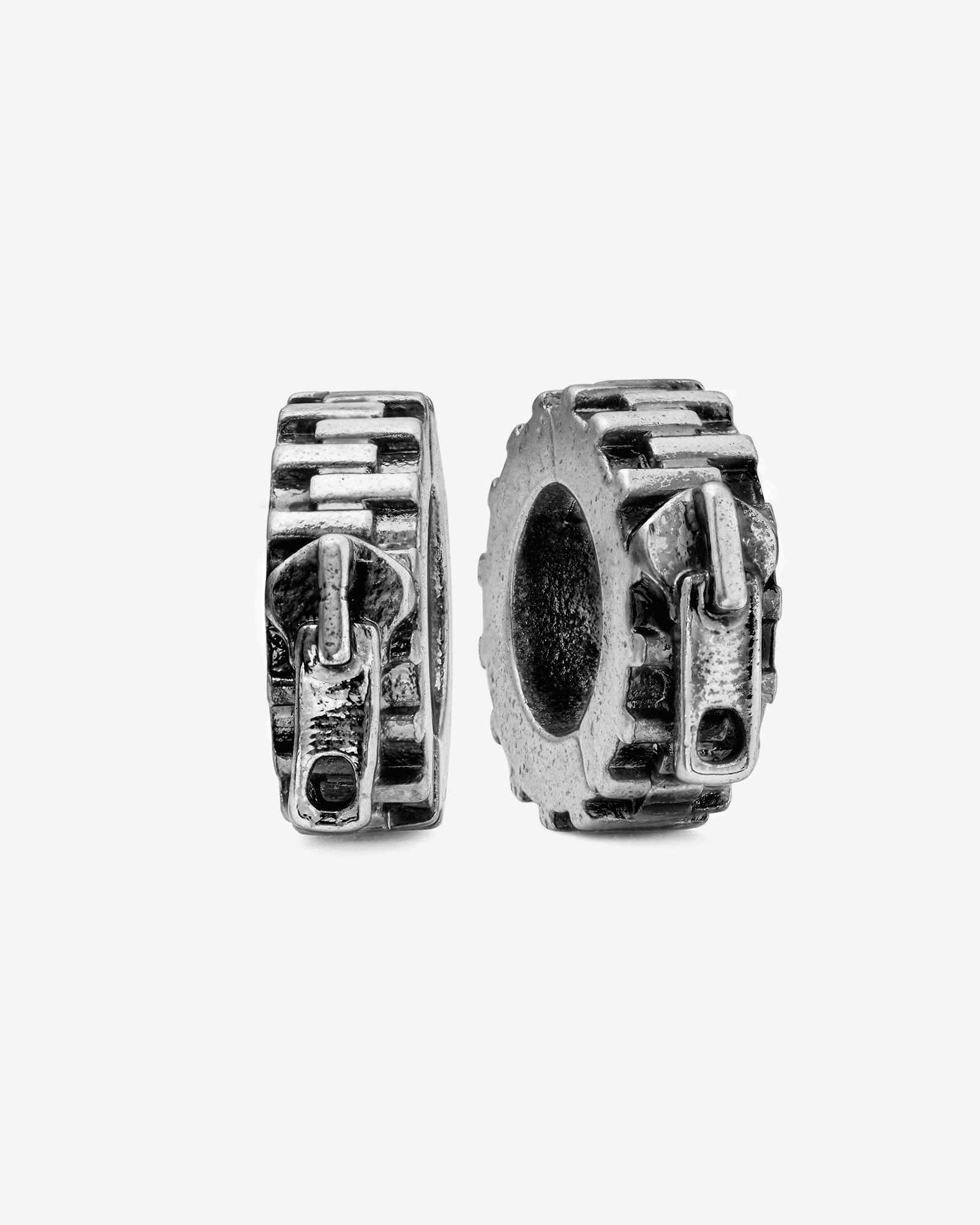 Demonia Faze Lobe Cuffs™ 🖤