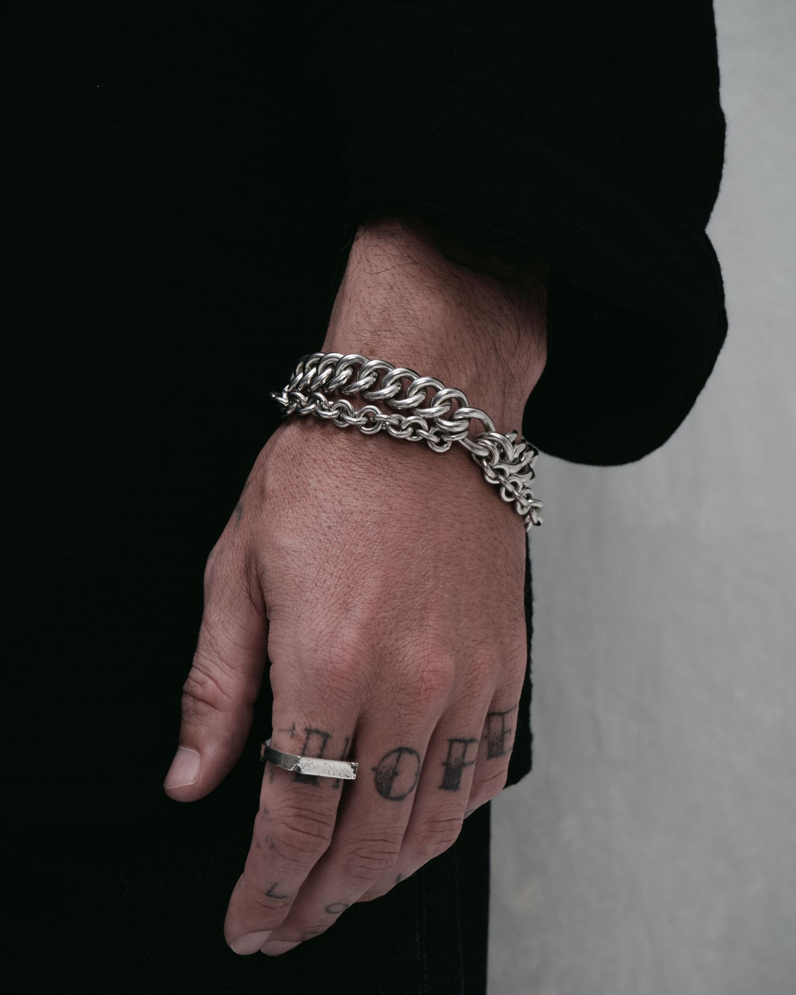 Demonia Brixton Signet Ring 🖤