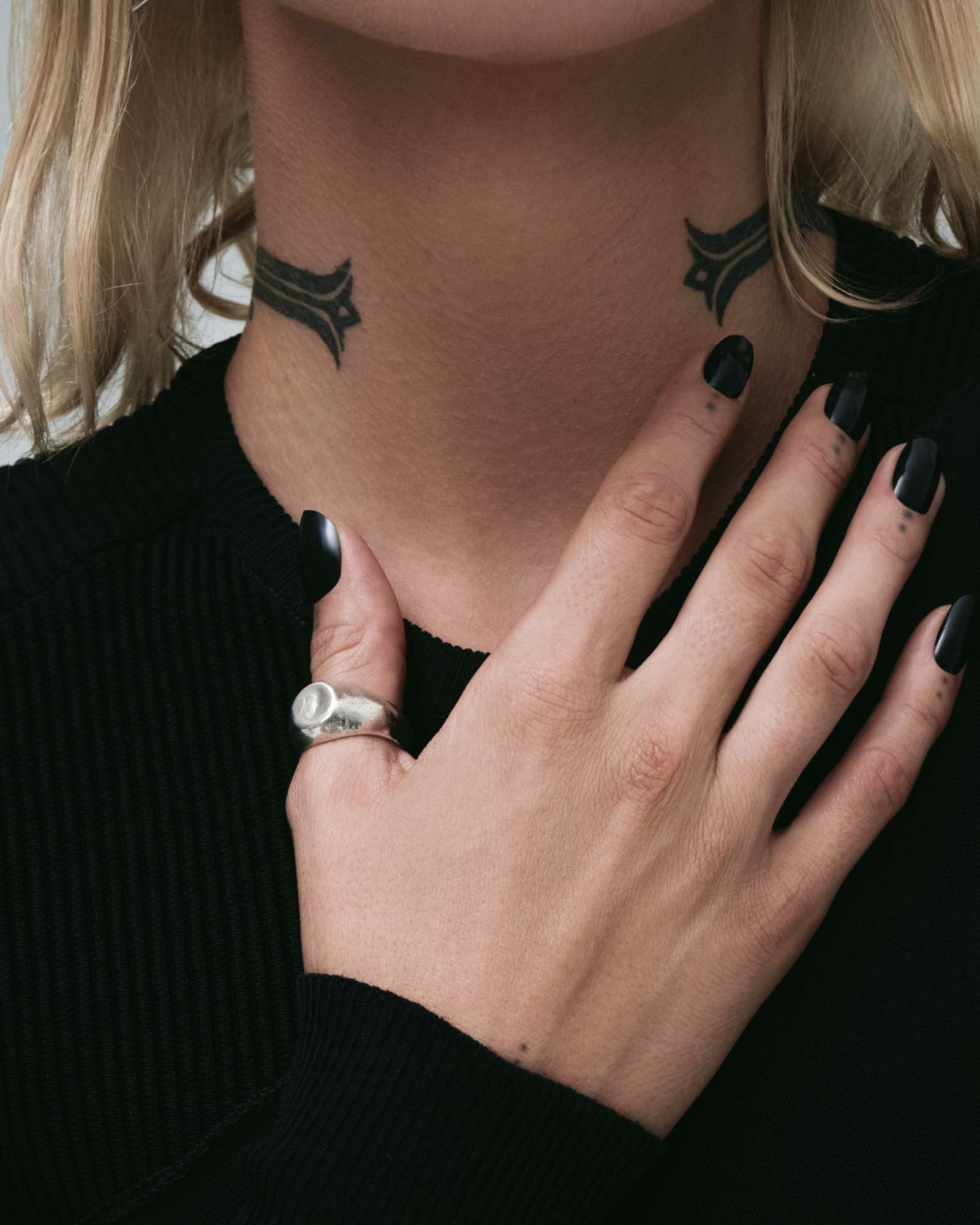 Demonia Oath Signet Ring 🖤