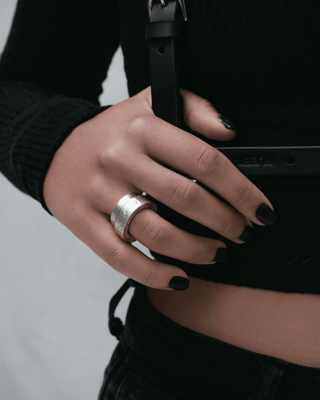 Demonia Temple Step Ring 🖤