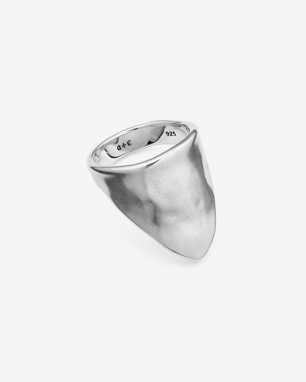 Demonia Vault Ring 🖤