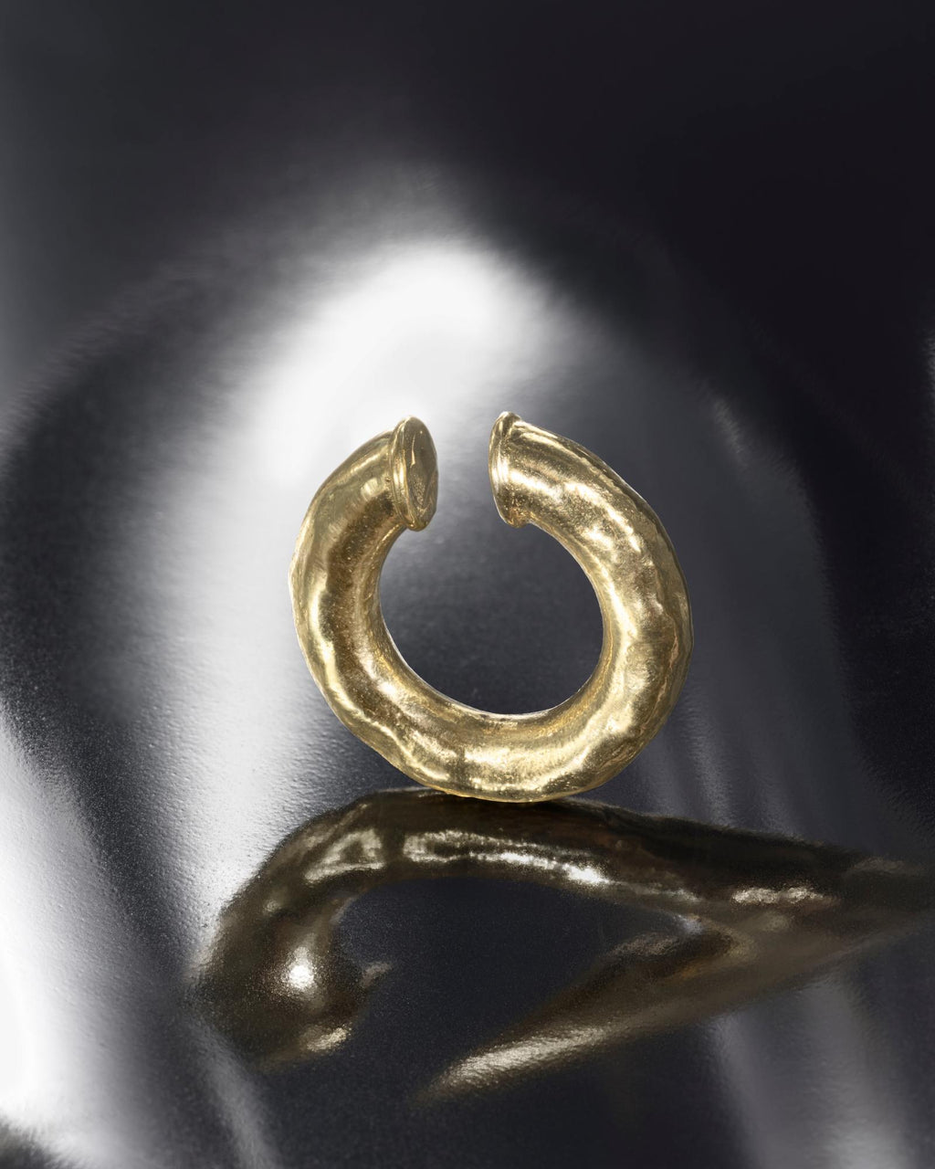Demonia Orbit Ear Cuff 🖤