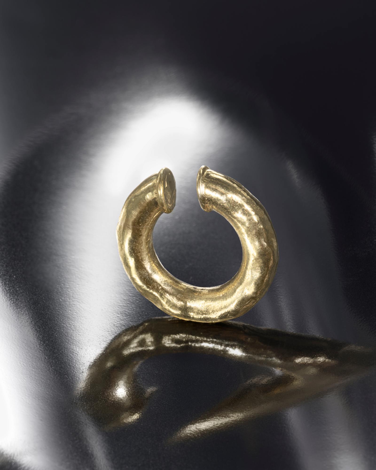 Demonia Orbit Ear Cuff 🖤