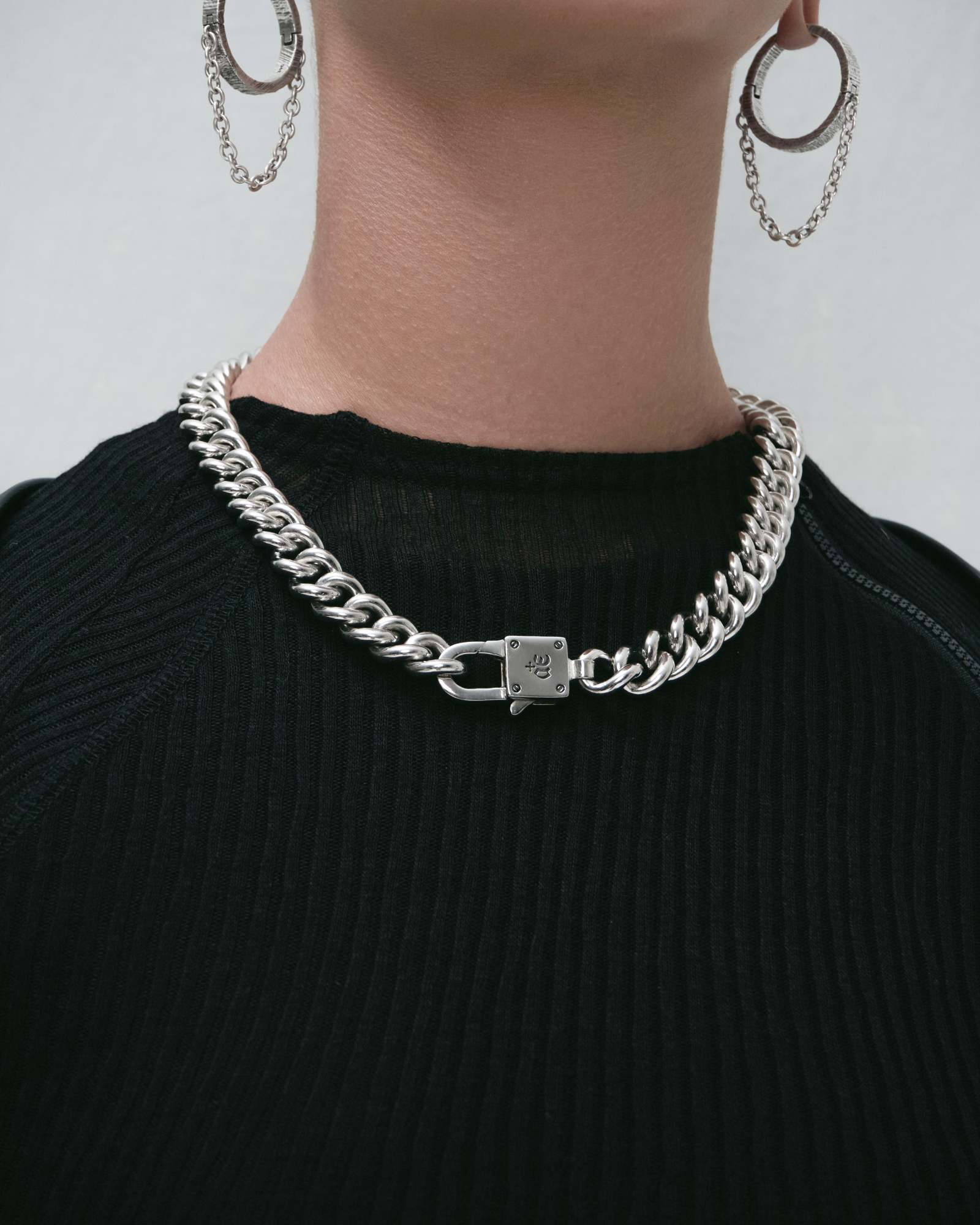 Demonia Sync Chain Necklace 🖤