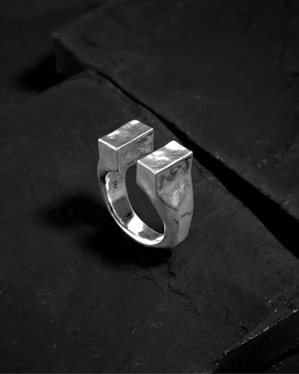 Demonia Totem Ring 🖤