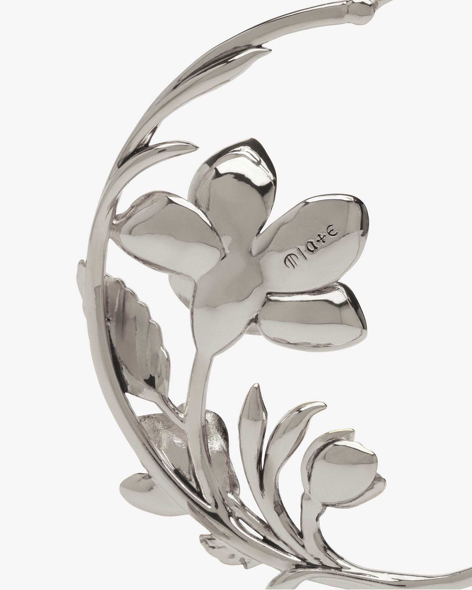 Demonia Botany Earrings by Jentonic x Ask & Embla 🖤
