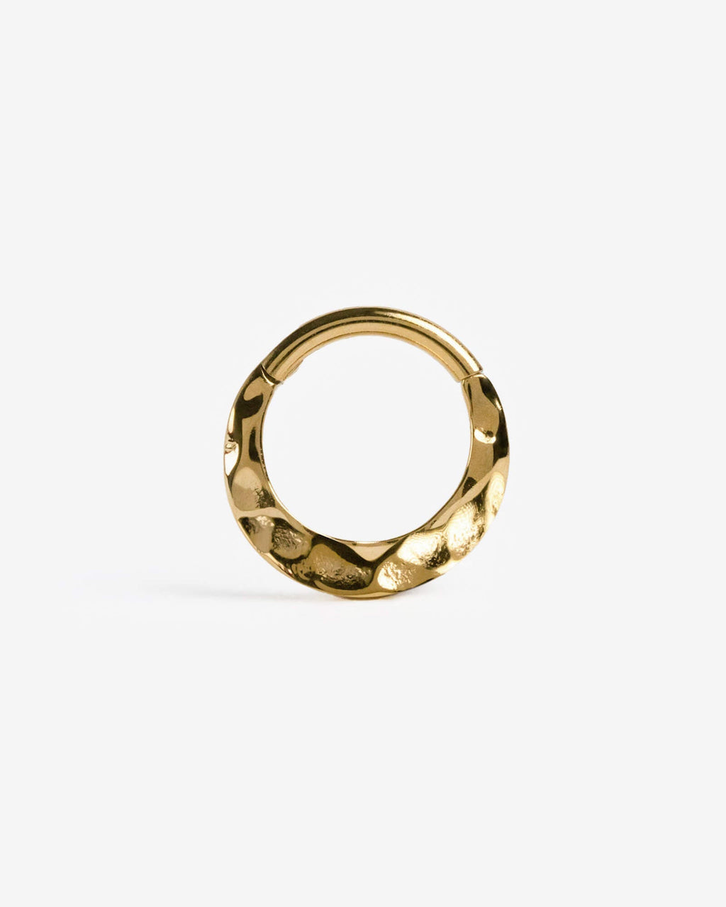 Demonia Hale Hammered Ring Clicker 🖤