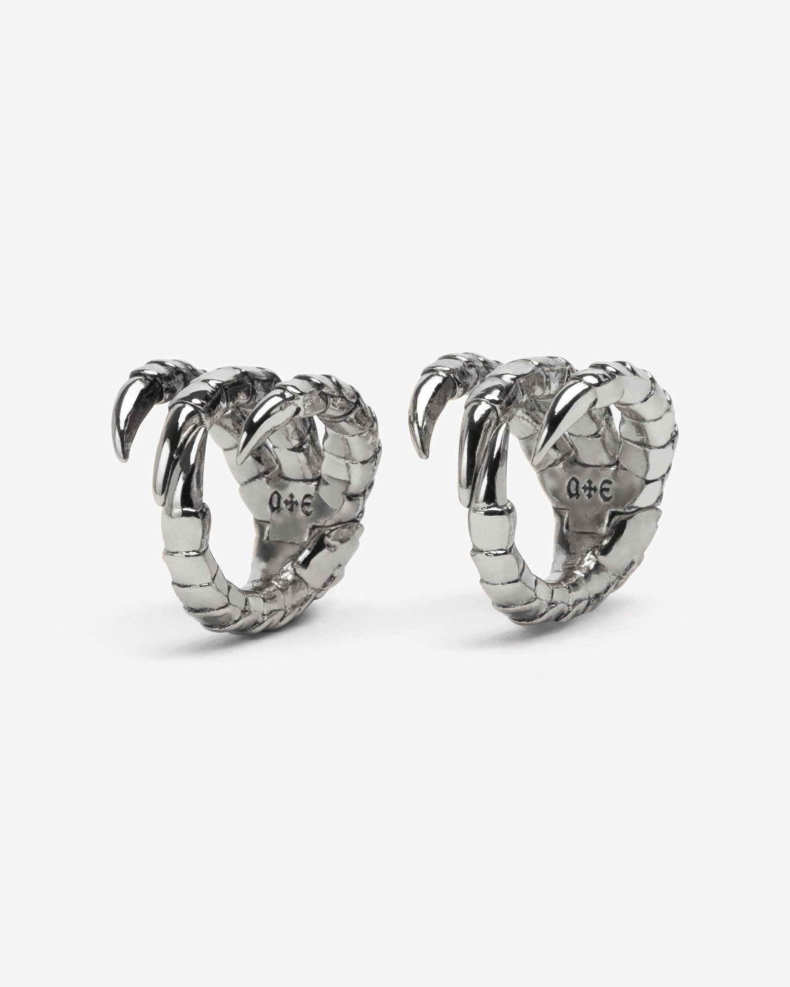 Demonia Quell Claw Lobe Cuffs™ 🖤